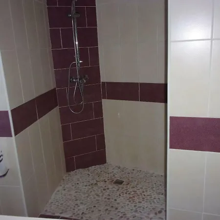 Semesterbostad Triplex Douillet *