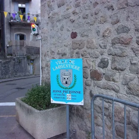Triplex Douillet Casa de Férias *